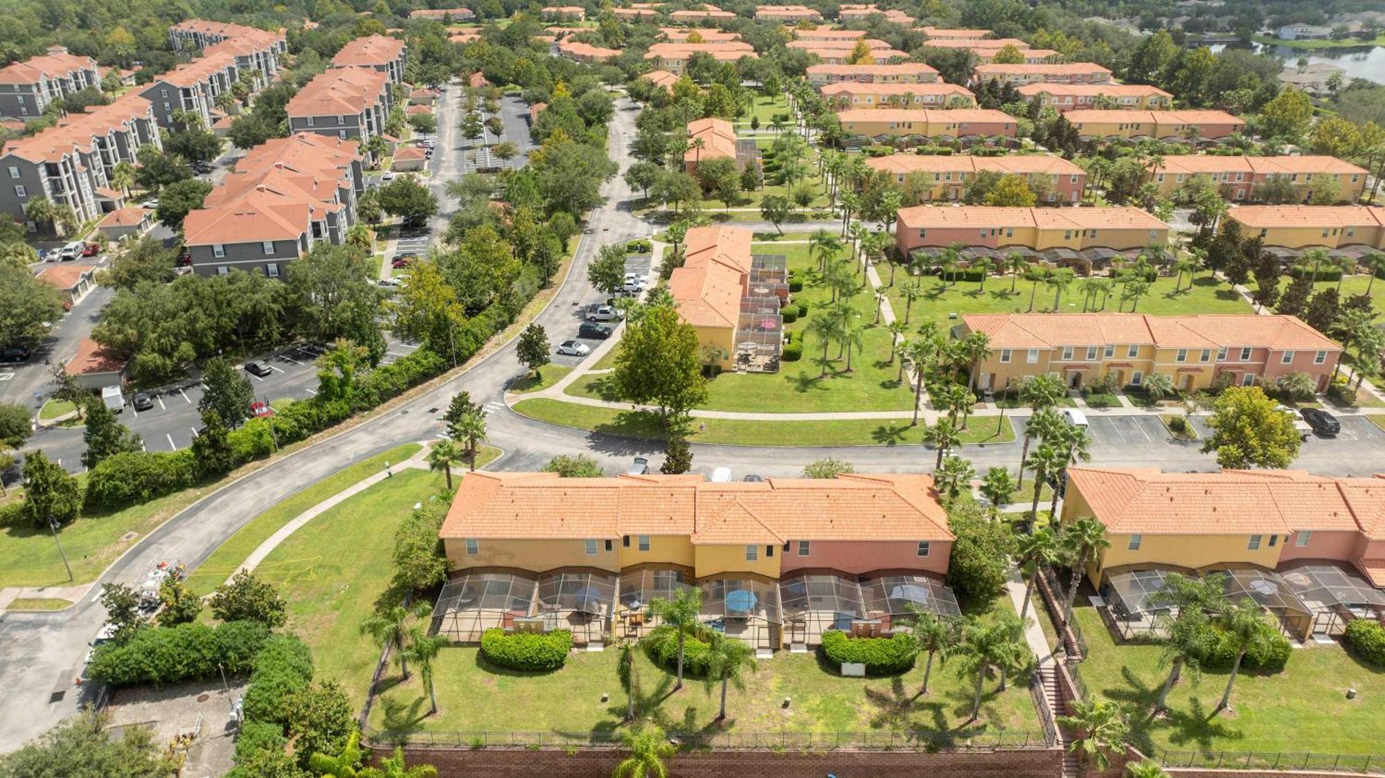 Three Bedrooms Townhome 3012 Kissimmee Exterior photo